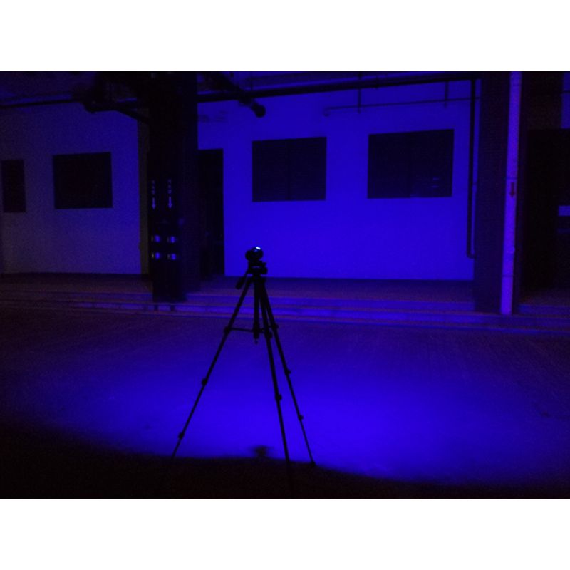 Upptäck havet med UV dykficklampa QH14 QH27 20000 lumen LED nattdykning hållbar konstruktion för äventyr