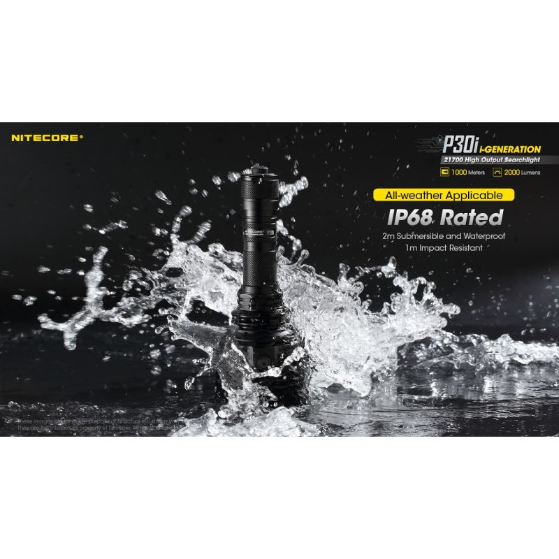 Upptäck Nitecore P30i XHP35 HI LED ficklampa 2000 lumen 1000 meter ljuskast för nattutforskning och äventyr