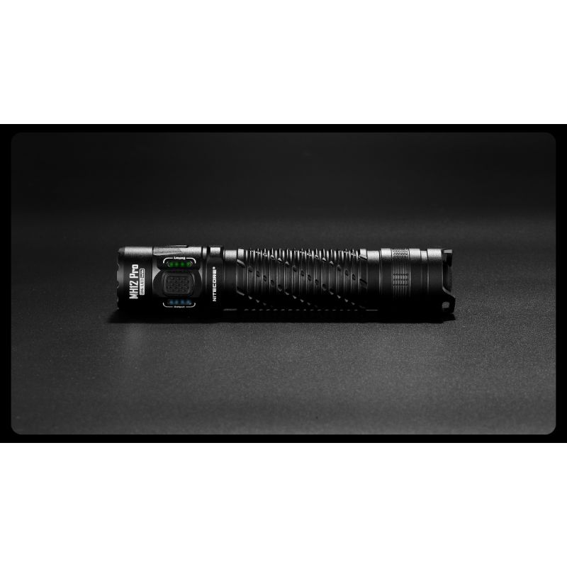Nitecore MH12 Pro LED-ficklampa 3300 Lumen USB-C uppladdningsbar för utomhusäventyr och nattvandringar