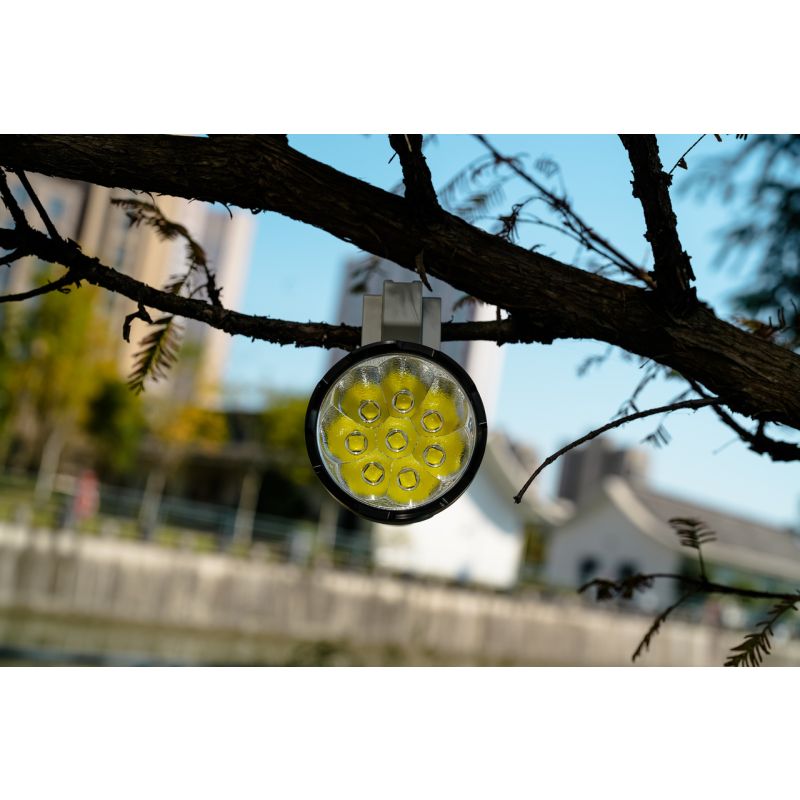 Manker MK38 mångsidig LED-ficklampa med 8x XHP70.2 41500 lumen långt kastavstånd avancerad digital optik