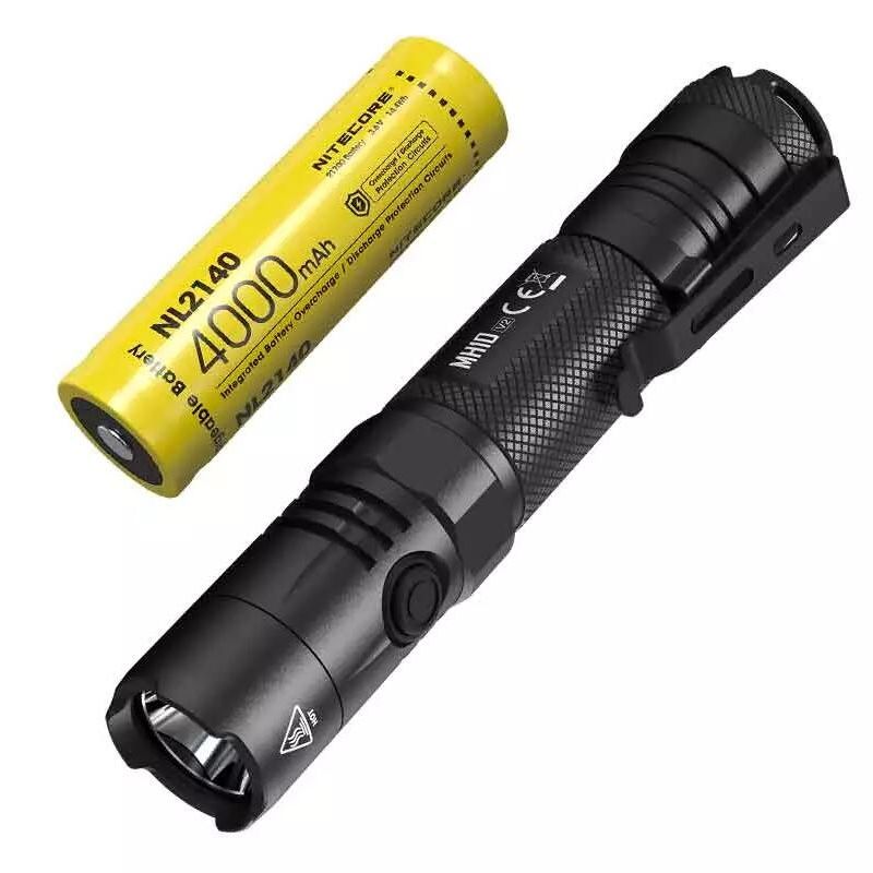 Nitecore MH10 V2 LED ficklampa 1200 lumen kompakt design USB-C laddning hållbar och mångsidig utomhusficklampa
