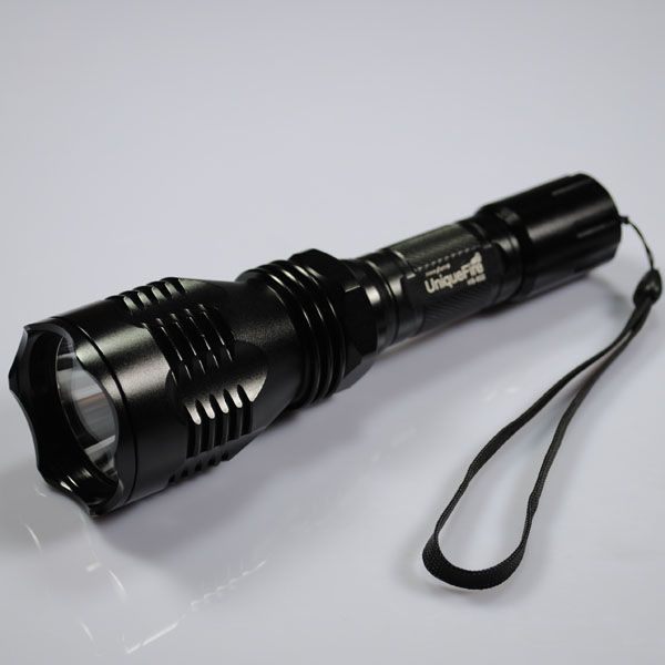 UniqueFire HS-802 Rött ljus LED-ficklampa med lång räckvidd för camping, vandring och djurobservation med 500 meters stråle