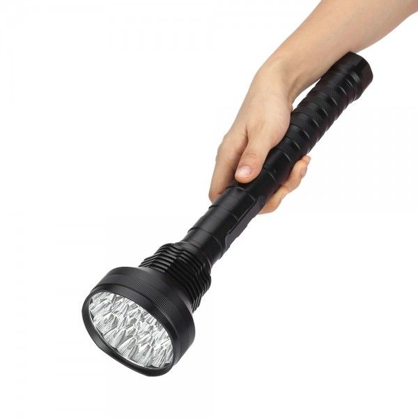 UltraFire 28T6 hög effekt ficklampa 40000 lumen utomhus ficklampa med 5 lägen hållbar design camping ljus