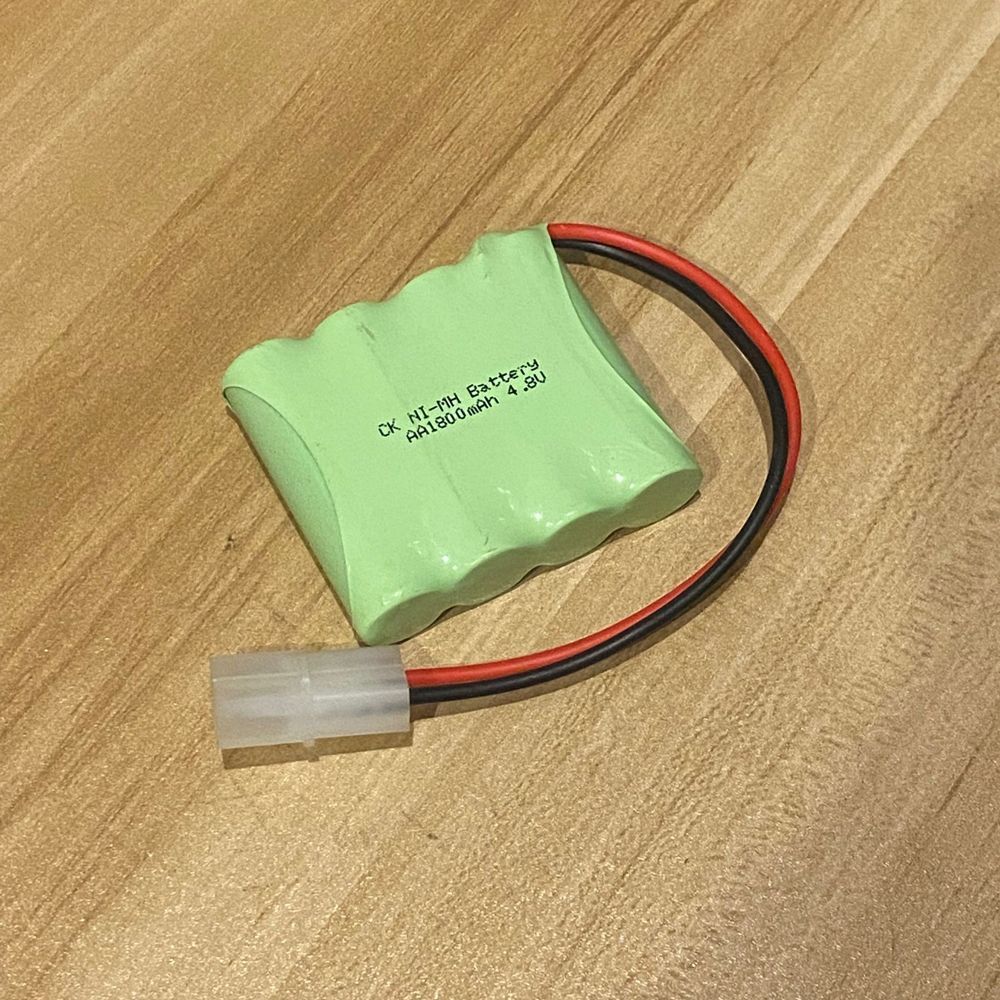 4.8V AA 1800mAh Ni-MH uppladdningsbart batteri – Miljövänlig långvarig kraft för leksaker och fjärrkontrollenheter