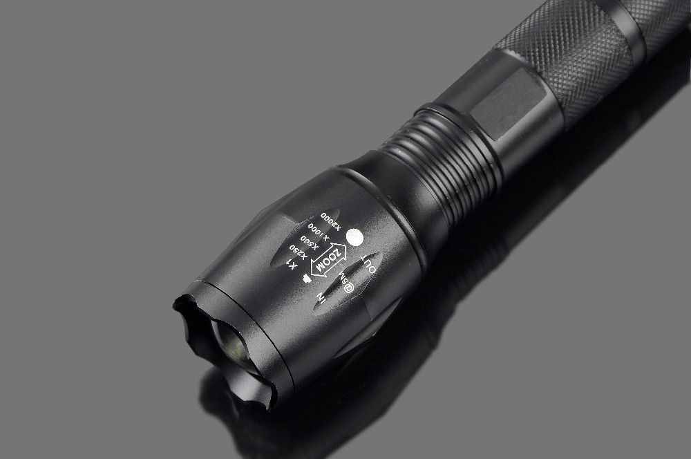 Ultrafire A100 LED ficklampa slitstark 1800 lumen ljusstyrka justerbar ljusstråle camping utomhus pålitlig