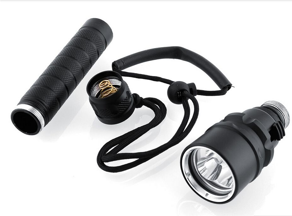 Illuminate Adventures SK68 Q5 LED Bärbar Mini ZOOM-ficklampa 6000 lumen Hållbar Vattentät Campinglampa