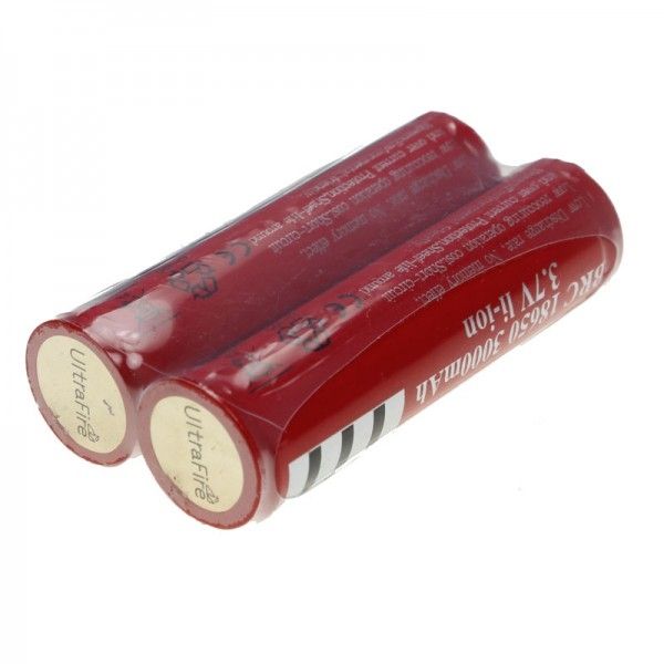 UltraFire BRC 3000mAh 3.7V 18650 Uppladdningsbart batteri Högkapacitet för ficklampor och prylar Miljövänlig