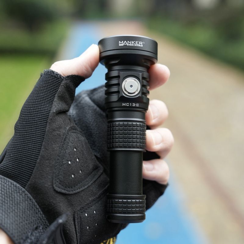 Manker MC13 II LED-ficklampa 4600 lumen LUMINUS SBT90 GEN2 USB Type-C Camping- och sök- och räddningslampa