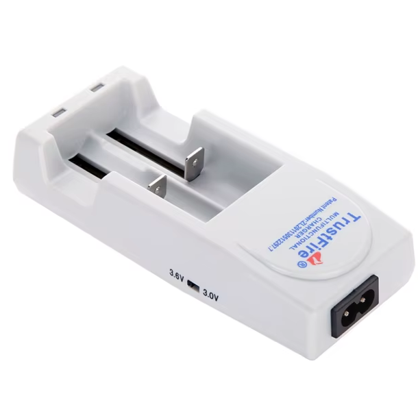 TrustFire TR-001 Li-ion batteriladdare för 10430-18650 batterier Snabbladdning och batterisäkerhet